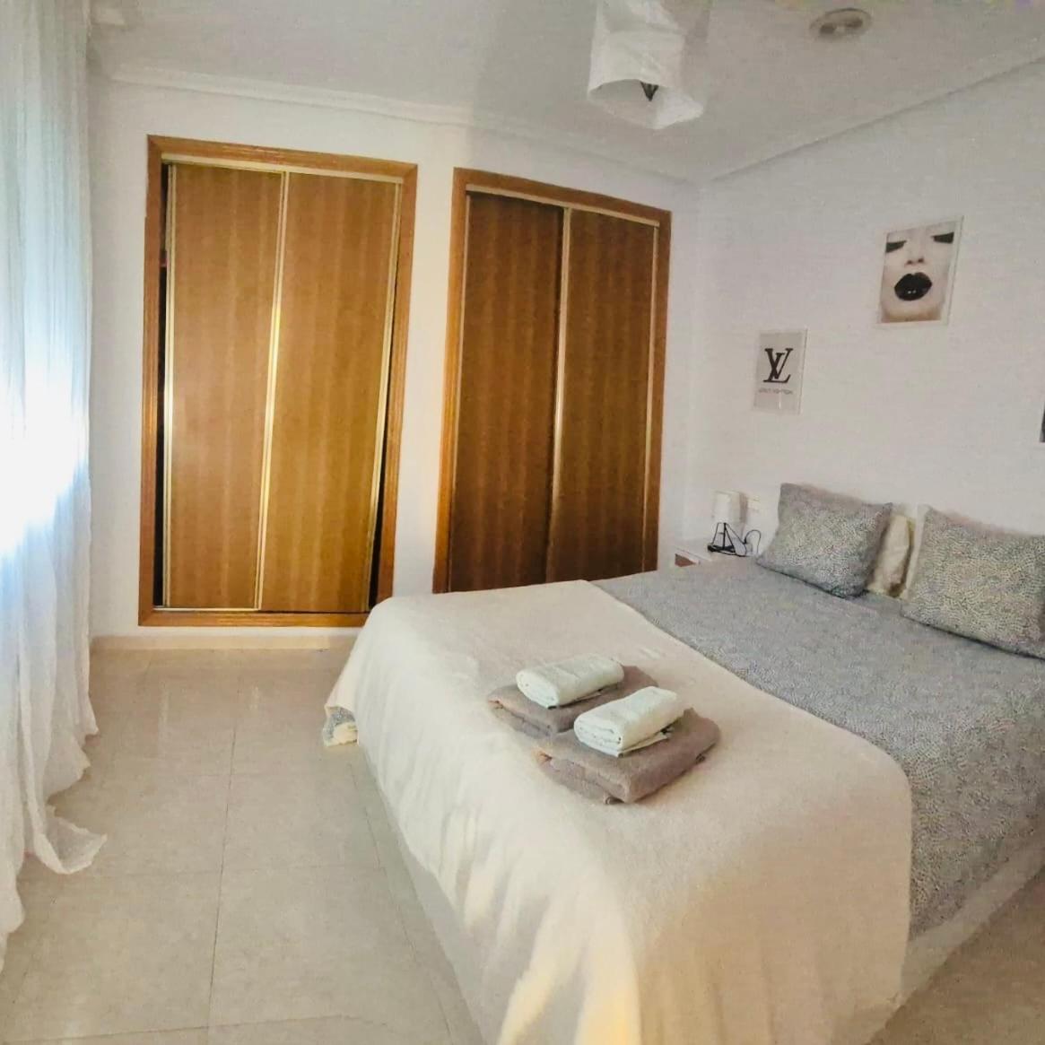 The Prestige Torrevieja Atico Con Barbecoa Leilighet Eksteriør bilde
